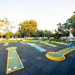 Peridis Family Aparthotel