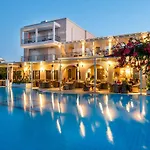 Aparthotel Peridis Family
