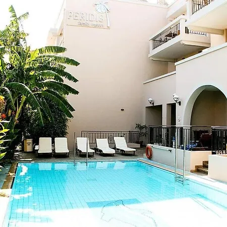 Aparthotel Peridis Family