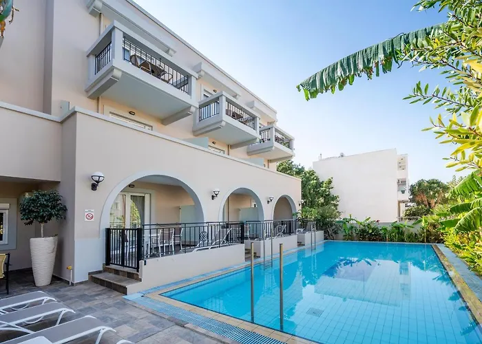 شقة فندقية Peridis Family 5*