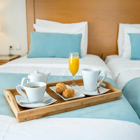 アパートホテル Peridis Family コス・タウン