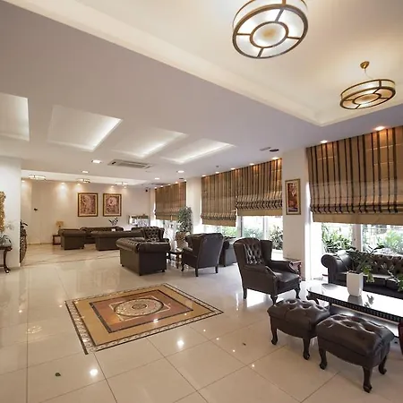 培立迪斯家庭度假村 5*