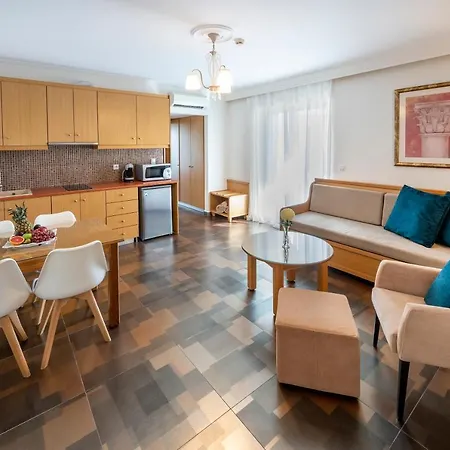Peridis Family Hotel de apartamente