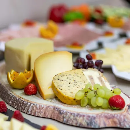 培立迪斯家庭度假村 公寓式酒店 5*