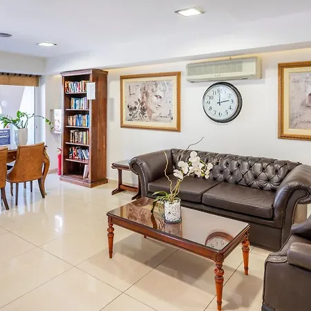 Peridis Family Hotel de apartamente 5*