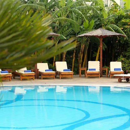 Peridis Family İstanköy