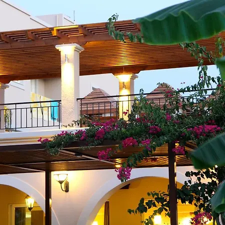 Peridis Family 5* بلدة كوس