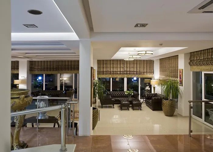 Aparthotel Peridis Family