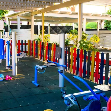 Apartmanhotel Peridis Family 5*