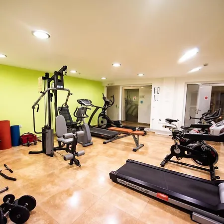 Peridis Family Apartmanhotel