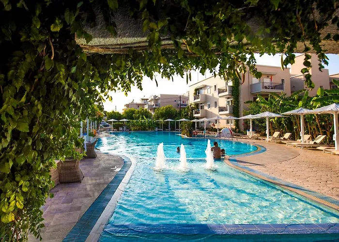 Lägenhetshotell Peridis Family 5*