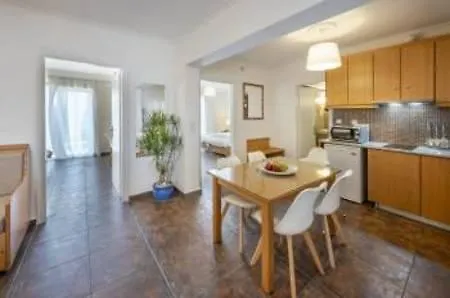 Apartmanhotel Peridis Family